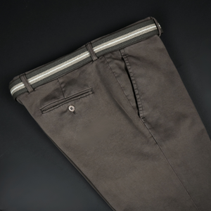Pantaloni casual bărbați Confex - Maro