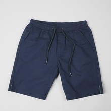 Pantaloni scurți pentru bărbați - ARES - Tropic MOOD - Bleumarin